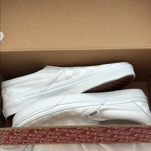 NWT Vans